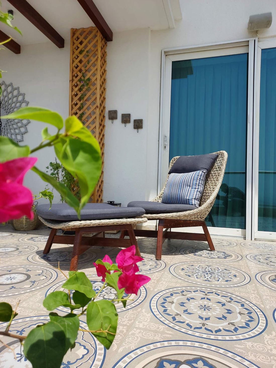 The Cheerful Home