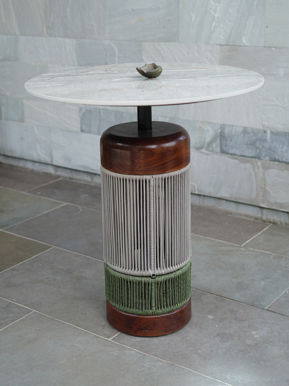Nysa Bar Table